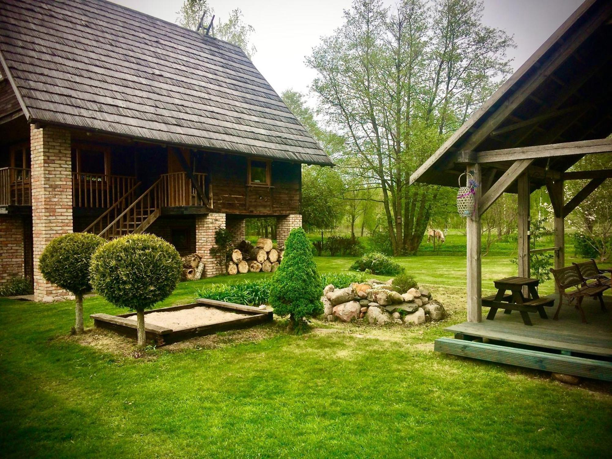 Griki Villa Kalniski Bagian luar foto